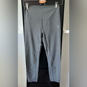 Ryderwear Light Grey Capri Leggings